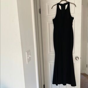 Lulu's Classic Black Maxi Dress